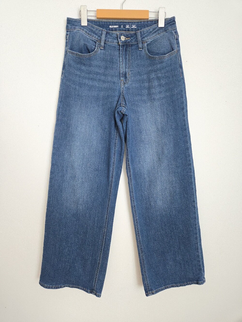 High-Rise Wide Leg Jeans Size 6 Petite